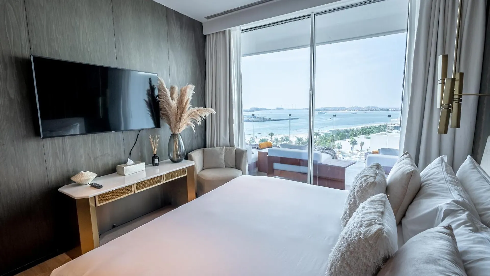Daniels Stunning 2Br With Full Sea View At Five Διαμέρισμα Ντουμπάι